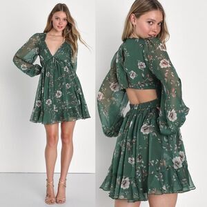 Lulu's Women's Green Floral Chiffon Babydoll‎ Mini Dress